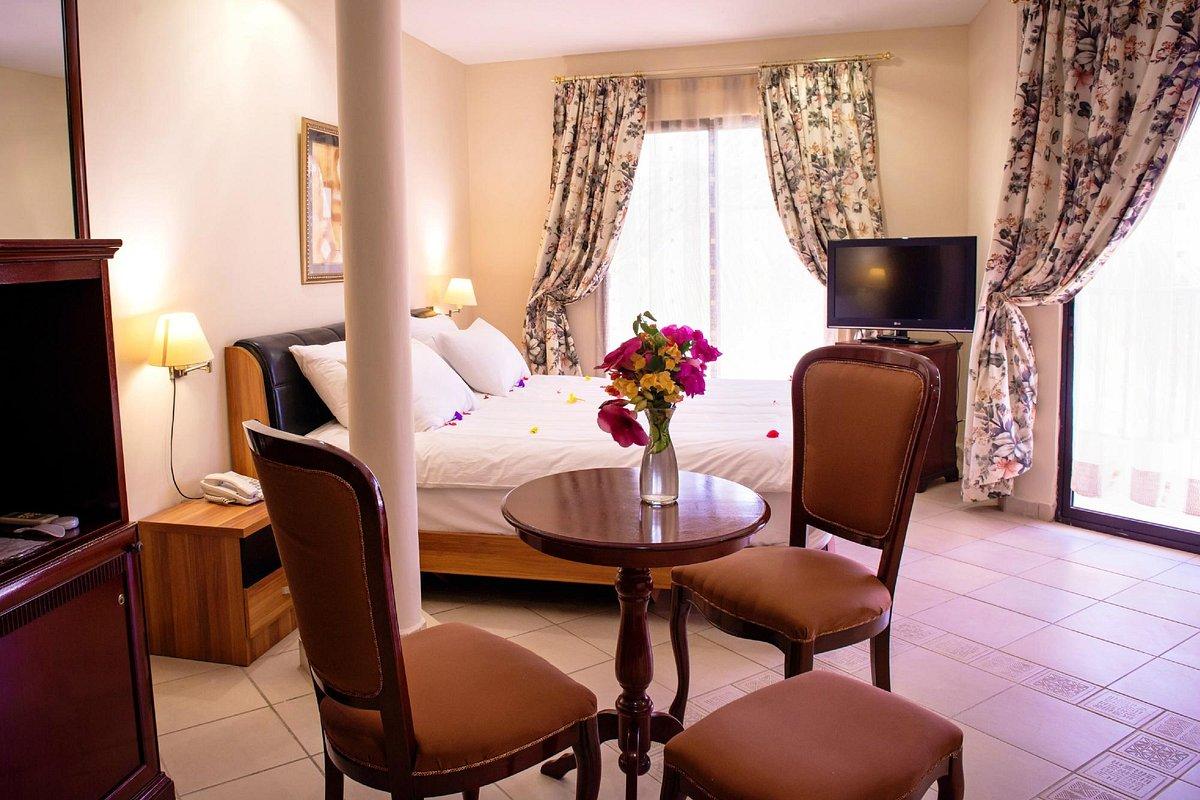 Ocean Bay Hotel & Resort Bakau Ngoại thất bức ảnh
