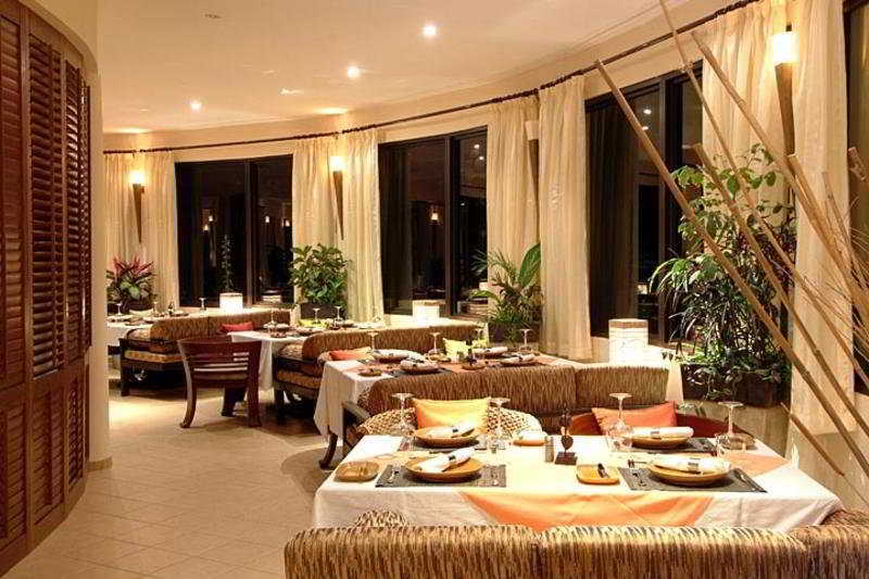 Ocean Bay Hotel & Resort Bakau Ngoại thất bức ảnh