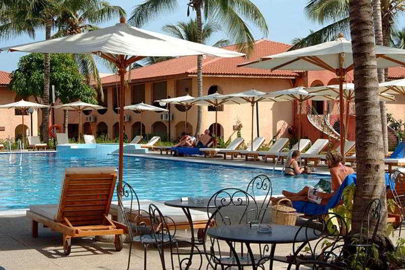 Ocean Bay Hotel & Resort Bakau Ngoại thất bức ảnh