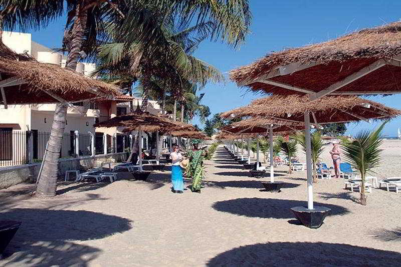 Ocean Bay Hotel & Resort Bakau Ngoại thất bức ảnh